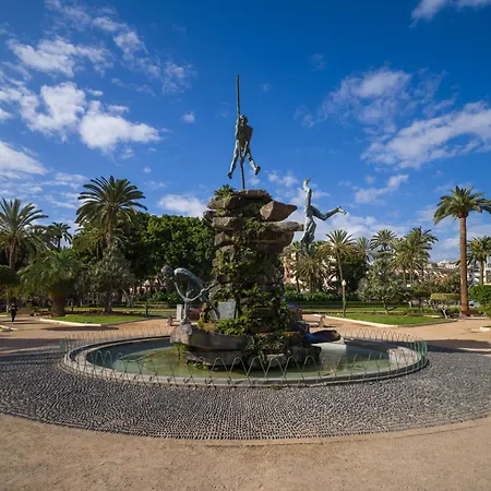 Cosmopolitan Design By Canariasgetaway *